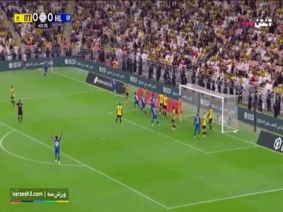  گل اول الهلال، گل به خودی بازیکن الاتحاد