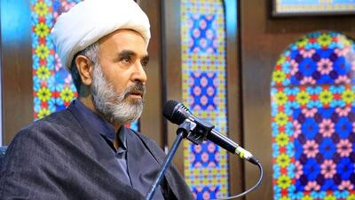  خطیب جمعه بیرجند: وحدت ملت ایران، جنگ اقتصادی و فرهنگی دشمن را خنثی می‌کند