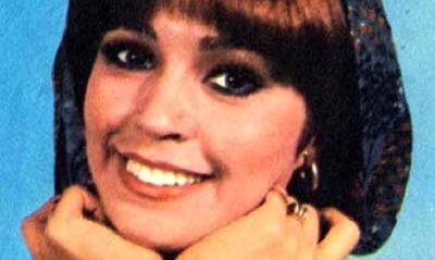  نلی، خواننده مشهور قبل انقلاب در دهه 50