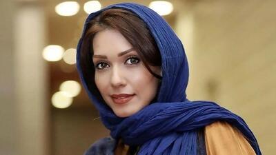  شهرزاد کمال زاده با ژست خاص روی پله‌های خانه تاریخی زیبای کاشان!