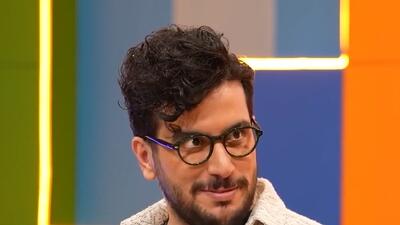 جواد خیابانی به امیرحسین قیاسی: عکس نوه‌ام را نشان نمی دهم با آن چشمهایت چشمش می زنی