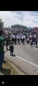  حمله پلیس اکوادور به معترضان با گاز اشک آور + فیلم