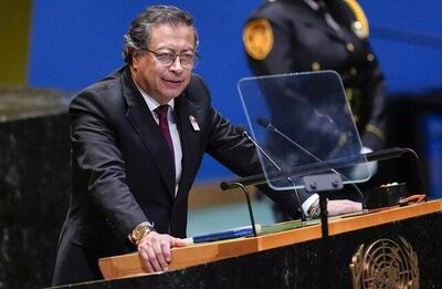 آمریکا رئیس‌جمهور کلمبیا را به همراه همسر و فرزندانش تحریم کرد