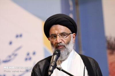  امام جمعه اهواز: صادرات غیرنفتی اهرم قدرت ملی است