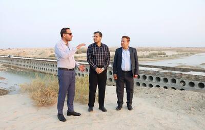  معاون فرماندار دشتی: عملیات اجرایی محور گزدراز–شیخیان تسریع شود