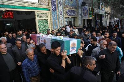  مراسم تشییع جانباز «حسن بهرام‌فر» در مشهد مقدس