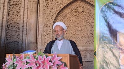  دهشیری: بیش از ۱۳ هزارنفر در اردستان تحت پوشش بیمه سلامت هستند