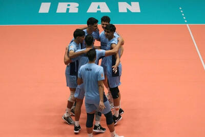  صعود قاطعانه تیم والیبال کشور به یک چهارم نهایی / چهار پیروزی بدون باخت
