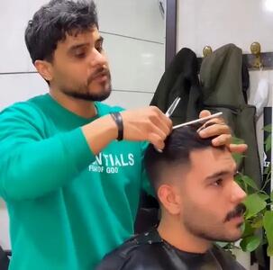  آواز شاد؛ آرایشگره داره مو کوتاه میکنه یدفعه دریا دریا میخونه مشتری هنگ کرد واسش