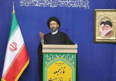 آیت‌الله عاملی: امام خامنه‌ای نهایت حقارت را برای آمریکا ترسیم کردند/ جنگ روانی دشمن ‌خنثی شد - تسنیم