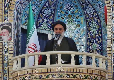 امام جمعه شهرکرد: ‌تولیدکنندگان با تقوای اقتصادی، کالای استاندارد تولید کنند - تسنیم