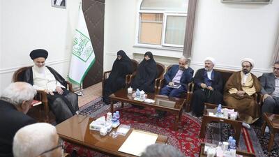  ملت ایران با همه تفاوت‌ها پای کشور ایستاده‌اند