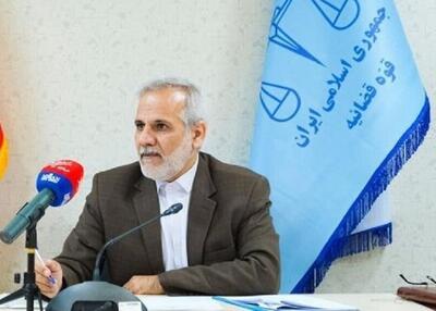 معاون وزیر دادگستری: کسانی که غیرقانونی از کشور خارج شده‌اند می‌توانند بدون مجازات برگردند