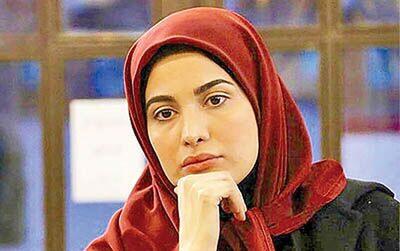  تاریخ وبگردی | استایل جذاب «ریحانه رضی» بازیگر سریال تاسیان در خیابان های تهران