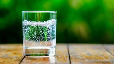  آب گازدار بر متابولیسم بدن چه تاثیری می‌گذارد؟