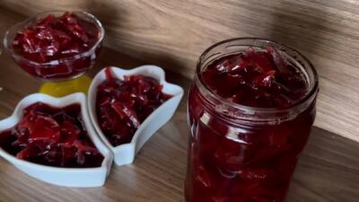  طرز تهیه مربای به قرمز و شفاف خونگی با همه نکات !