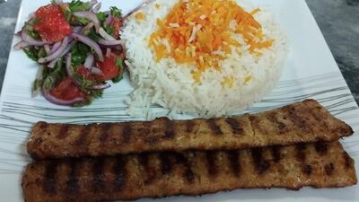  اگر از خوردن مرغ آبپز خسته شدی این روش را امتحان کن ولذتش را ببر!