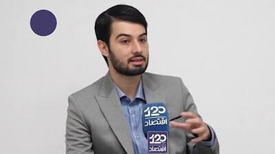 تظاهرات و اعتراض به رفتارهای فاشیستی ترامپ و مشکلات اقتصادی در آمریکا در ۲۷۰۰ نقطه آن کشور و با حضور ۷ میلیون نفر در حال برگزاری است