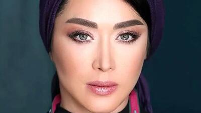استایل جنجالی سارا منجزی پور با شومیز آبی خاص!