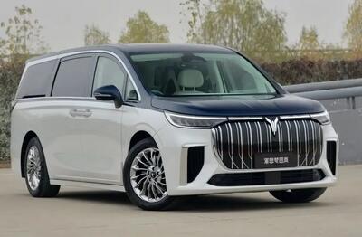  وویا دریم؛ ملاقات با مدرن‌ترین ون وارداتی بازار ایران