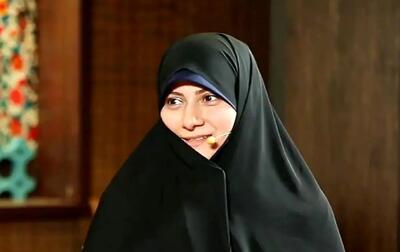مهری طالبی، مبتکر  کلینیک ترک بی‌حجابی  برای شکایت از روحانی و ظریف امضا جمع می‌کند!