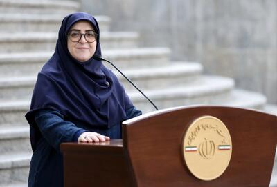 واکنش فاطمه مهاجرانی به هزینه ارزی سنگین واردات بنزین