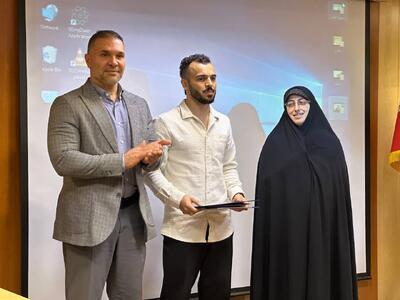  تقدیر شهرداری از بهترین بازیکن فوتسال آسیا