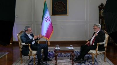  فیلم / ویدئو کامل مصاحبه سید عباس عراقچی وزیر امور خارجه با شبکه اینترنتی صحرا