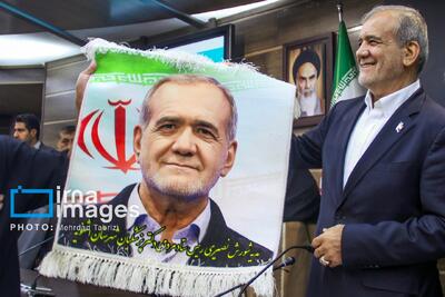  سفر رئیس جمهور به آذربایجان غربی