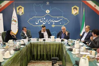 بازخوانی اندیشه‌های علی‌اکبر داور یکی از کارگزاران اصلاحات اقتصادی و نهادی ایران