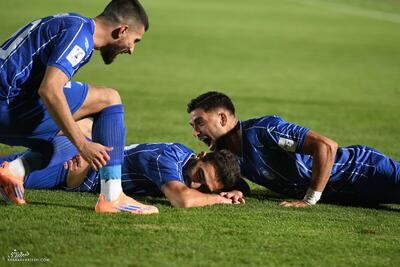  منیر الحدادی مچ هم تیمی‌اش را گرفت +عکس