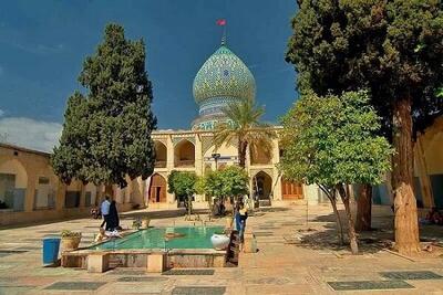 حرم مطهر حضرت علی‌بن حمزه(ع)؛ چراغی روشن در آسمان شیراز