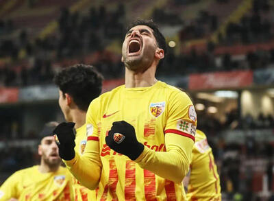  علی کریمی یک‌شبه ثروتمند می‌شود