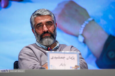 ۲ تصویر از پژمان جمشیدی پس از آزادی - پارس فوتبال