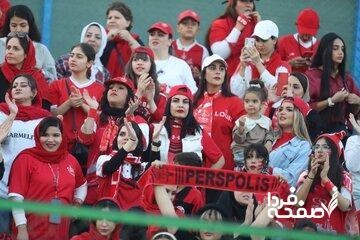 عکس| درخواست یک دختربچه ۵ ساله از کاپیتان پرسپولیس