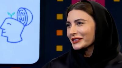  خانم بازیگر وسط خاطره‌گویی از ماشین لاکچری‌اش گفت!