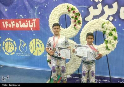 درخشش نوجوانان زنجانی در مسابقات کشوری ورزش زورخانه‌ای تهران - تسنیم