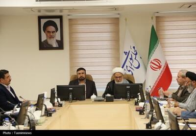  قانونگذاری باید بر اساس ضرورت، نیاز جامعه و گره گشایی از کار مردم باشد - تسنیم