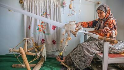  هنری که با دستان بانوان خراشادی احیاء و به دیگر کشور‌ها صادر می‌شود