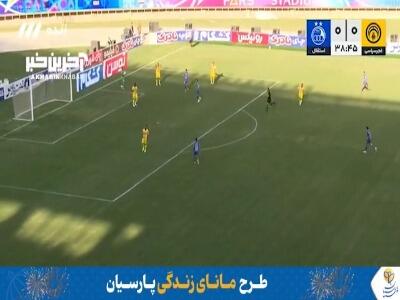 گل اول استقلال به فجر توسط آسانی