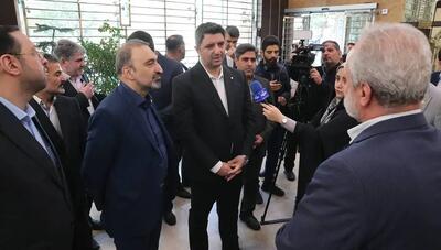 تأکید بر ارتقای خدمات مشتری‌مدار و تقویت اعتماد عمومی در جریان بازدید مدیران ارشد بانک مرکزی و بانک ملی ایران از شعب سابق بانک آینده