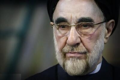 روزنامه هم میهن:  تکرارمی کنم  خاتمی بعضی مشکلات کشور را حل کرد و تندروها را به حاشیه راند