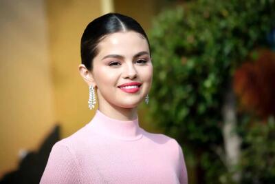  تاریخ وبگردی | چهره جدید سلنا گومز طرفدارانش را شوکه کرد