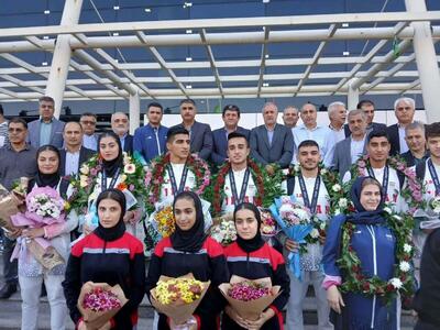  استقبال از کبدی کاران گلستانی در فرودگاه بین المللی گرگان