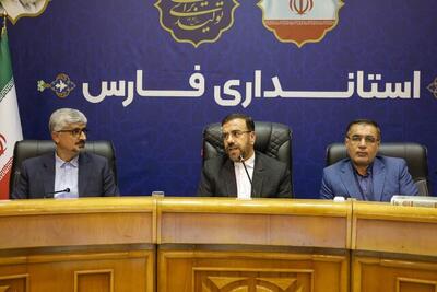  امیری: ظرفیت‌های باغی فارس باید با صنایع تبدیلی و صادرات هدفمند تقویت شود