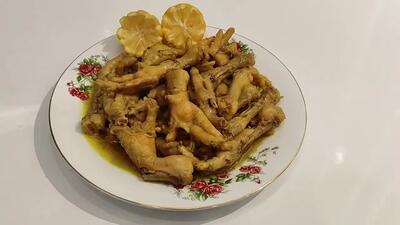  طرز تهیه خوراک پای مرغ خوشمزه و مقوی با طعمی بی نظیر !