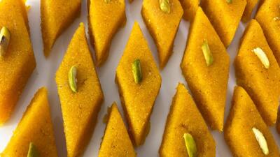  طرز تهیه لوز زعفرانی تبریز سنتی و خوشمزه با عطر و طعم بی نظیر