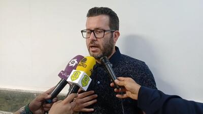 سرمربی فرد البرز: نهادهای نظارتی ورود کنند و عملکرد داور را بررسی کنند