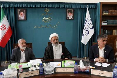 ادغام بانک آینده نقطه عطفی در جلوگیری از فساد مالی است