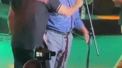  رقص غلامرضا نیکخواه در یک کنسرت وایرال شد